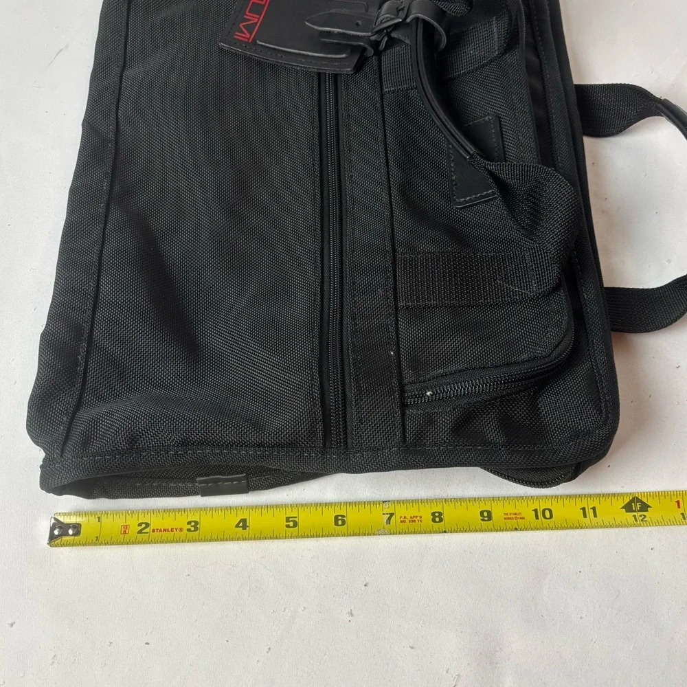TUMI Alpha Laptop Briefcase Black Ballistic 207D3 Lightweight Quality Nylon